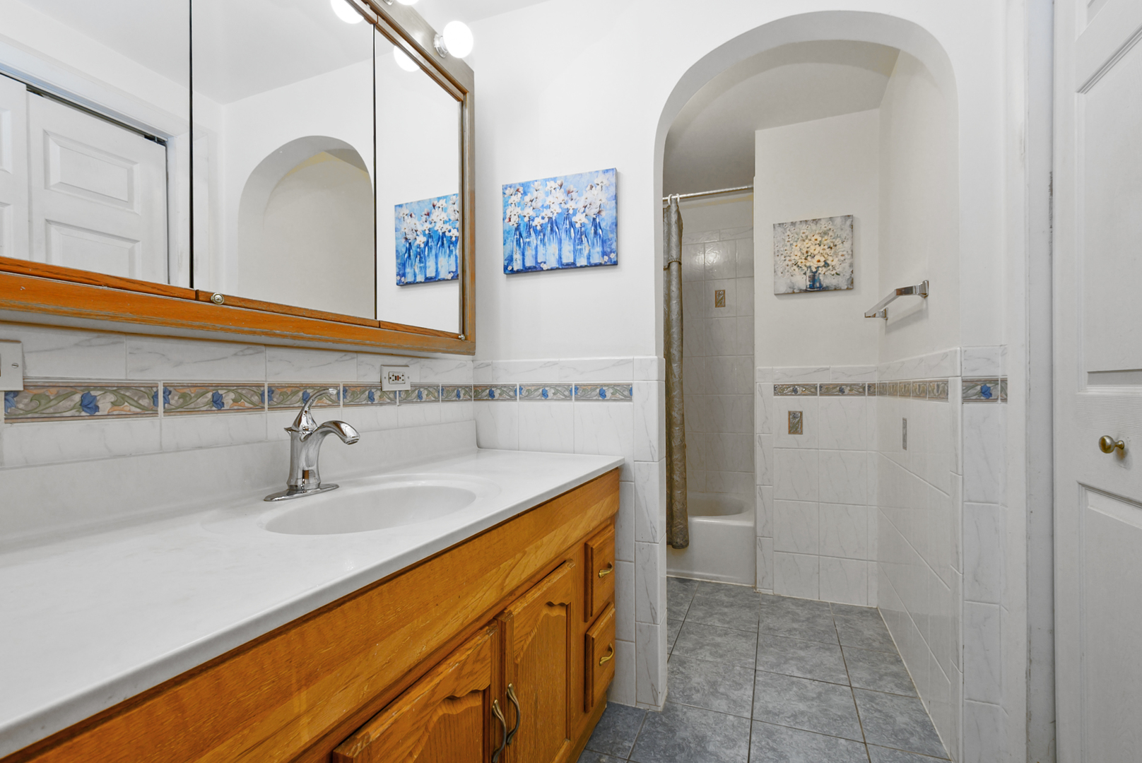 15120 Springfield Avenue, Midlothian, IL 60445