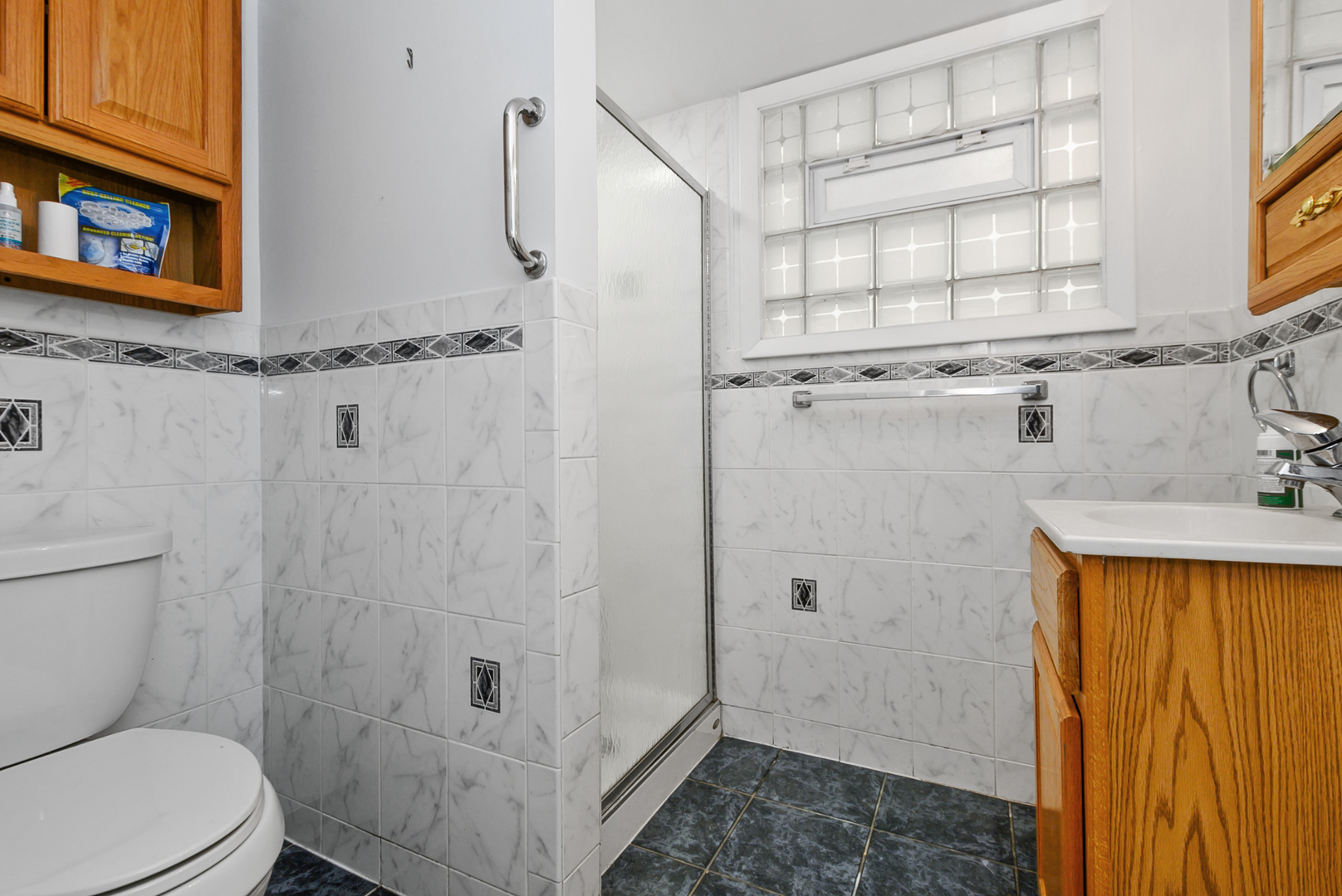 15120 Springfield Avenue, Midlothian, IL 60445