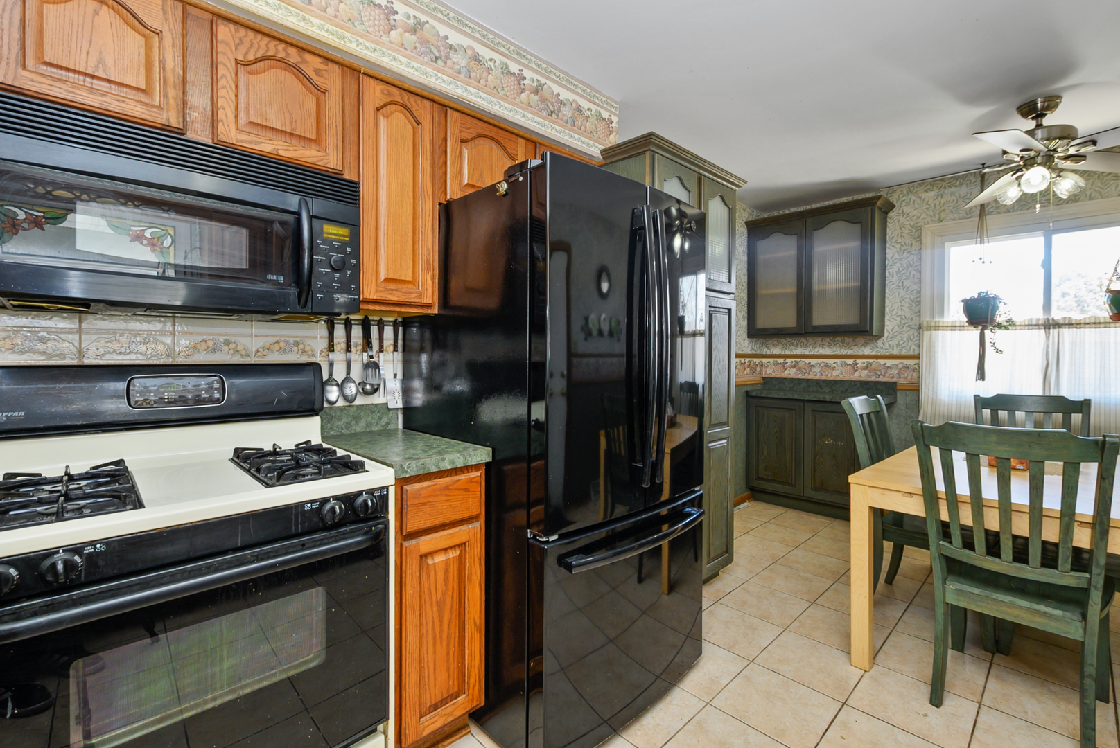 15120 Springfield Avenue, Midlothian, IL 60445