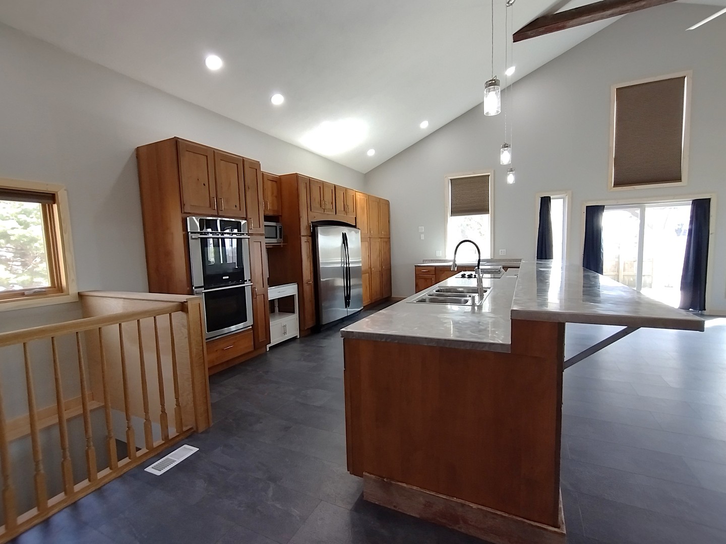 8806 Trask Bridge Road, Rockford, IL 61101