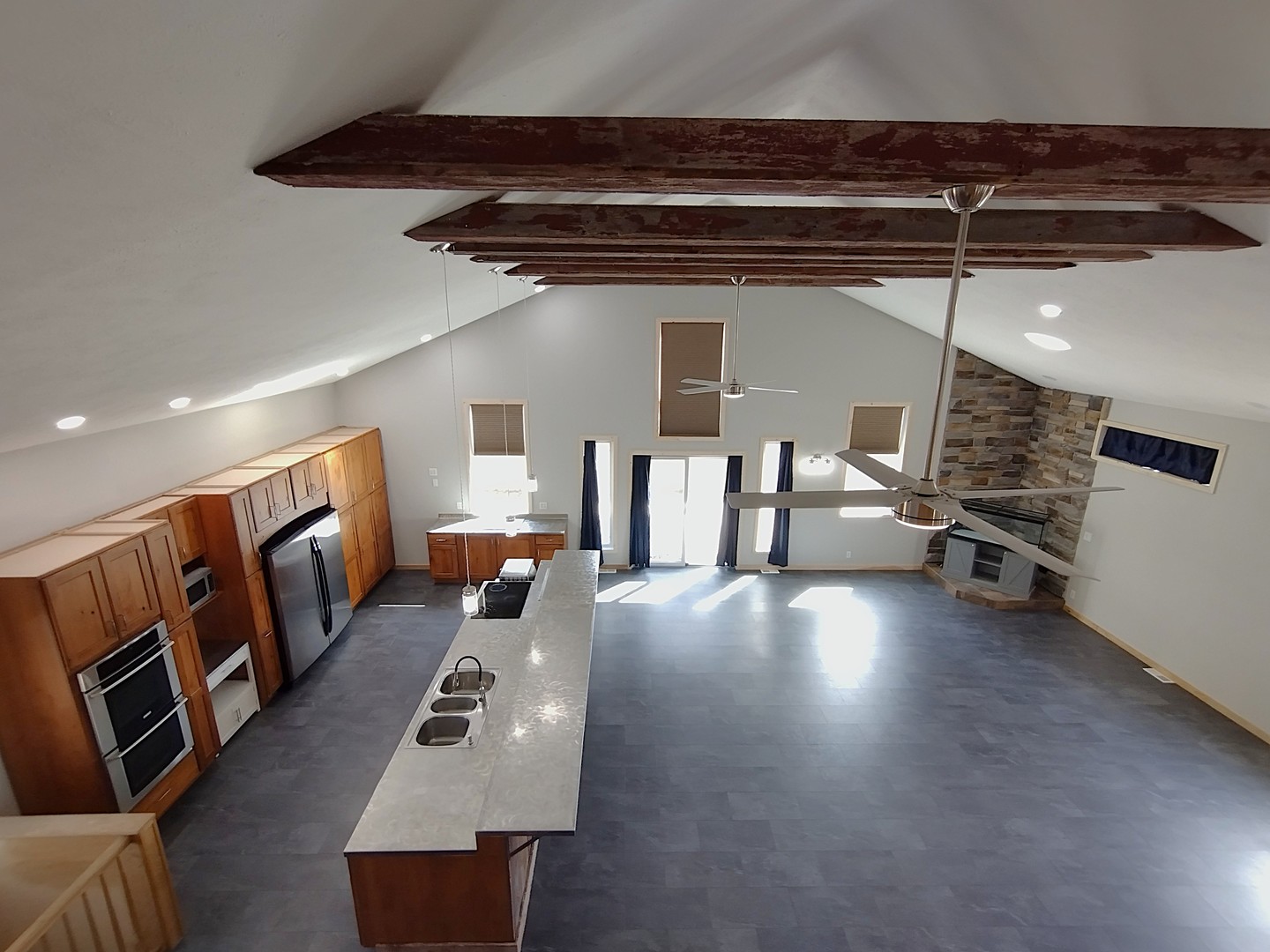 8806 Trask Bridge Road, Rockford, IL 61101