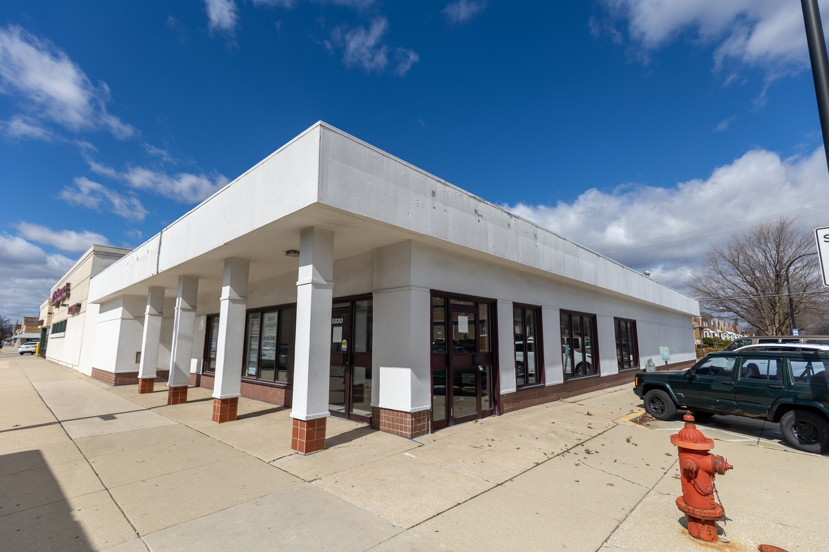 5830 W 35th Street, Cicero, IL 60804