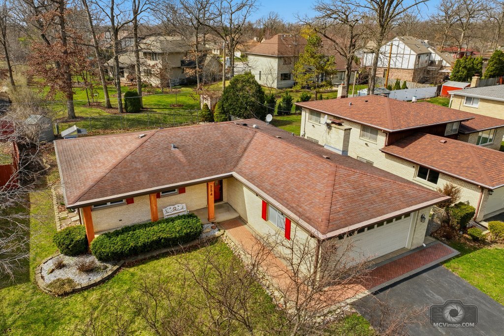 254 S CEDAR Avenue, Wood Dale, IL 60191