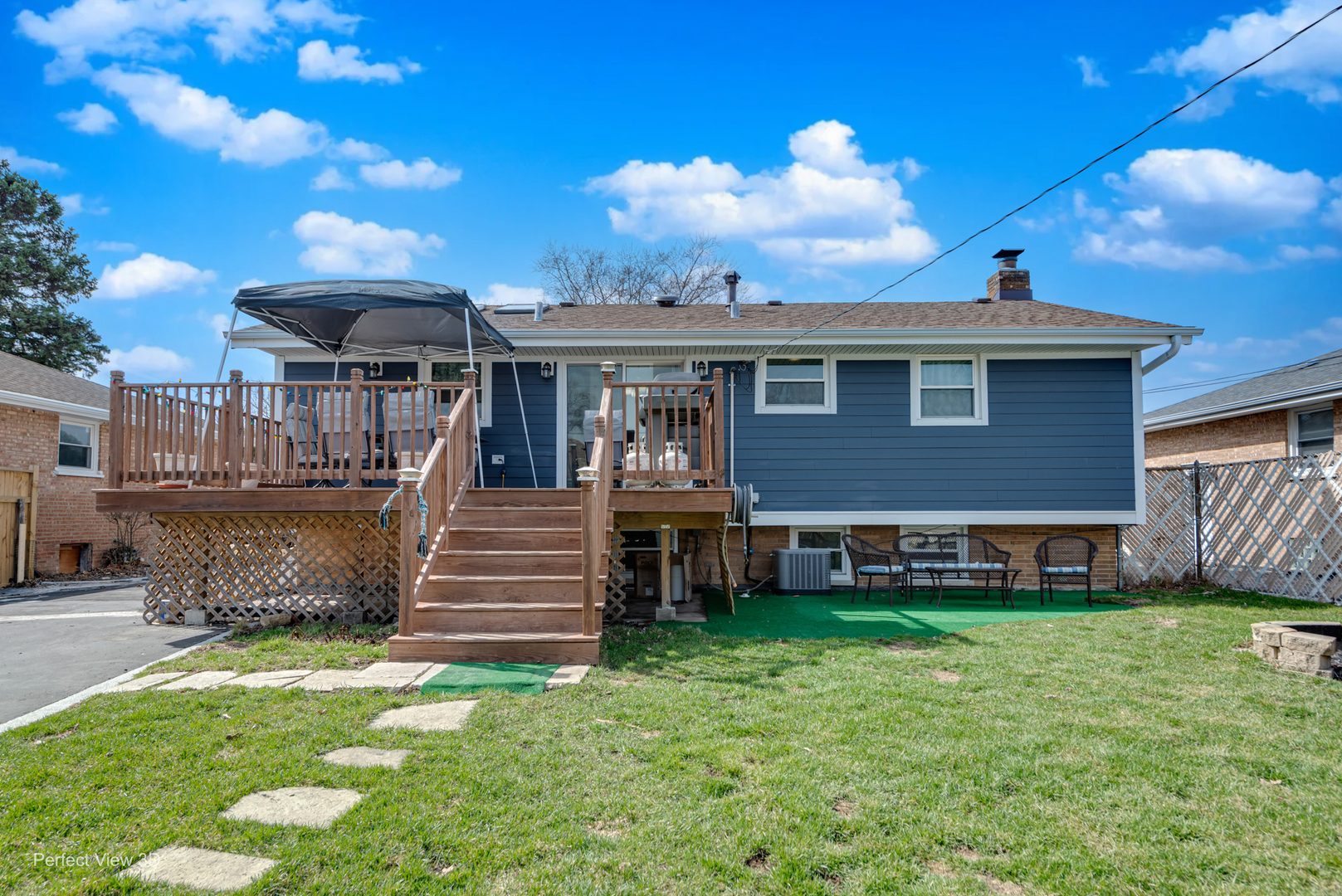 10817 S Oak Park Avenue, Worth, IL 60482