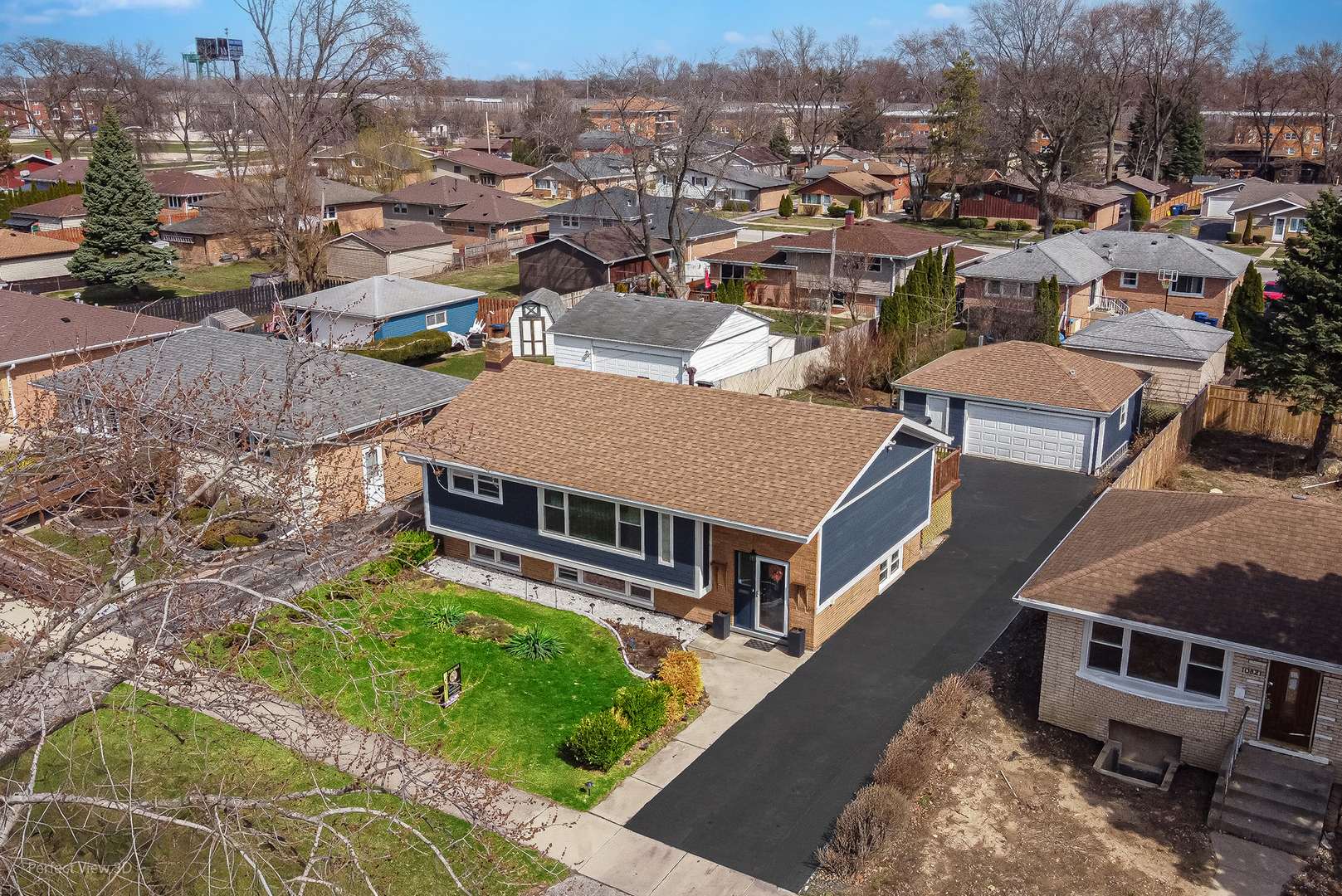 10817 S Oak Park Avenue, Worth, IL 60482