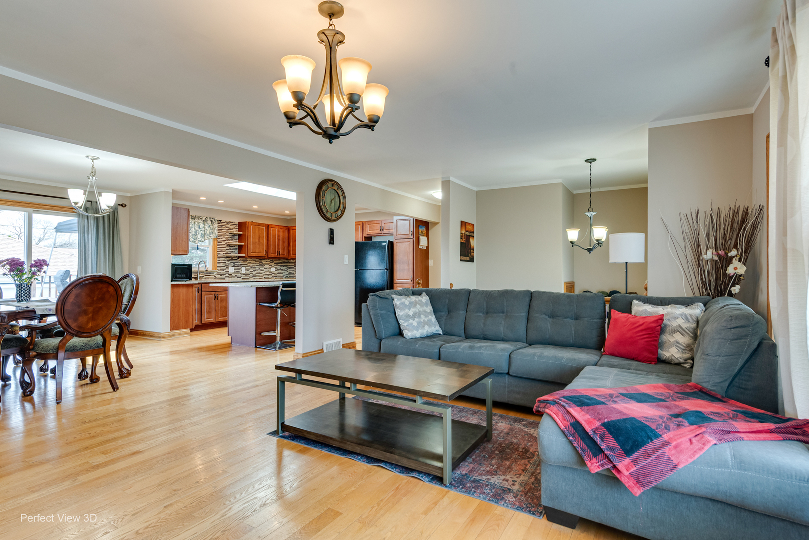 10817 S Oak Park Avenue, Worth, IL 60482