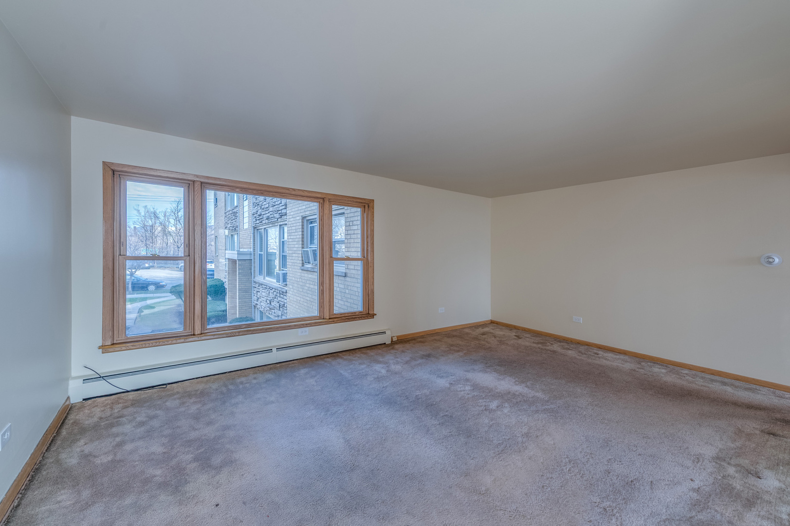 5501 W Edmunds Street #1C, Chicago, IL 60630