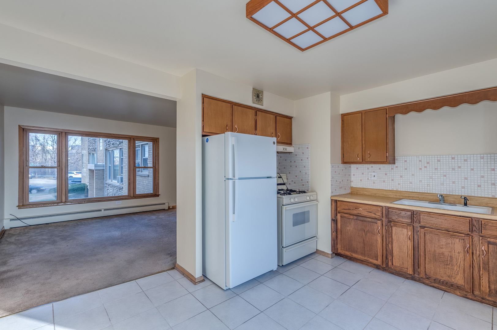 5501 W Edmunds Street #1C, Chicago, IL 60630