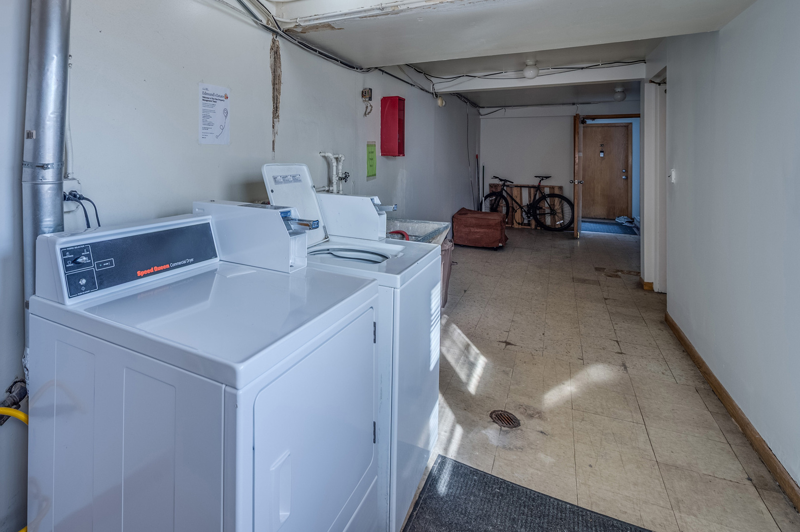 5501 W Edmunds Street #1C, Chicago, IL 60630