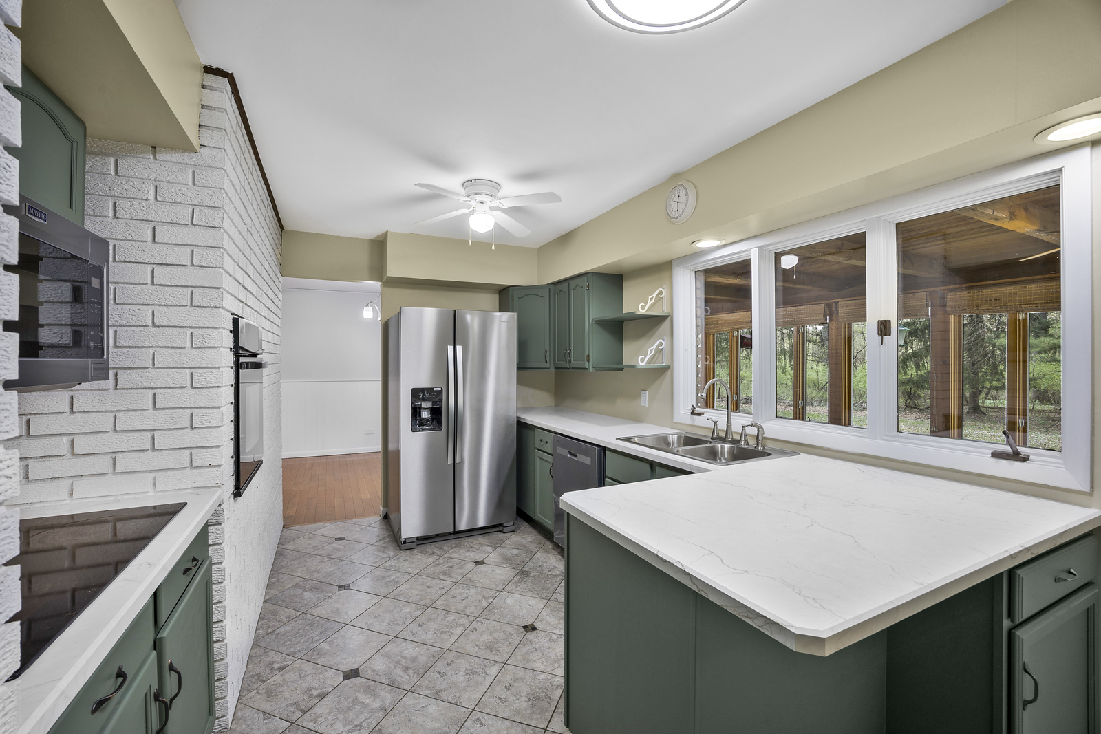 5514 N 13000 E Road, Momence, IL 60954