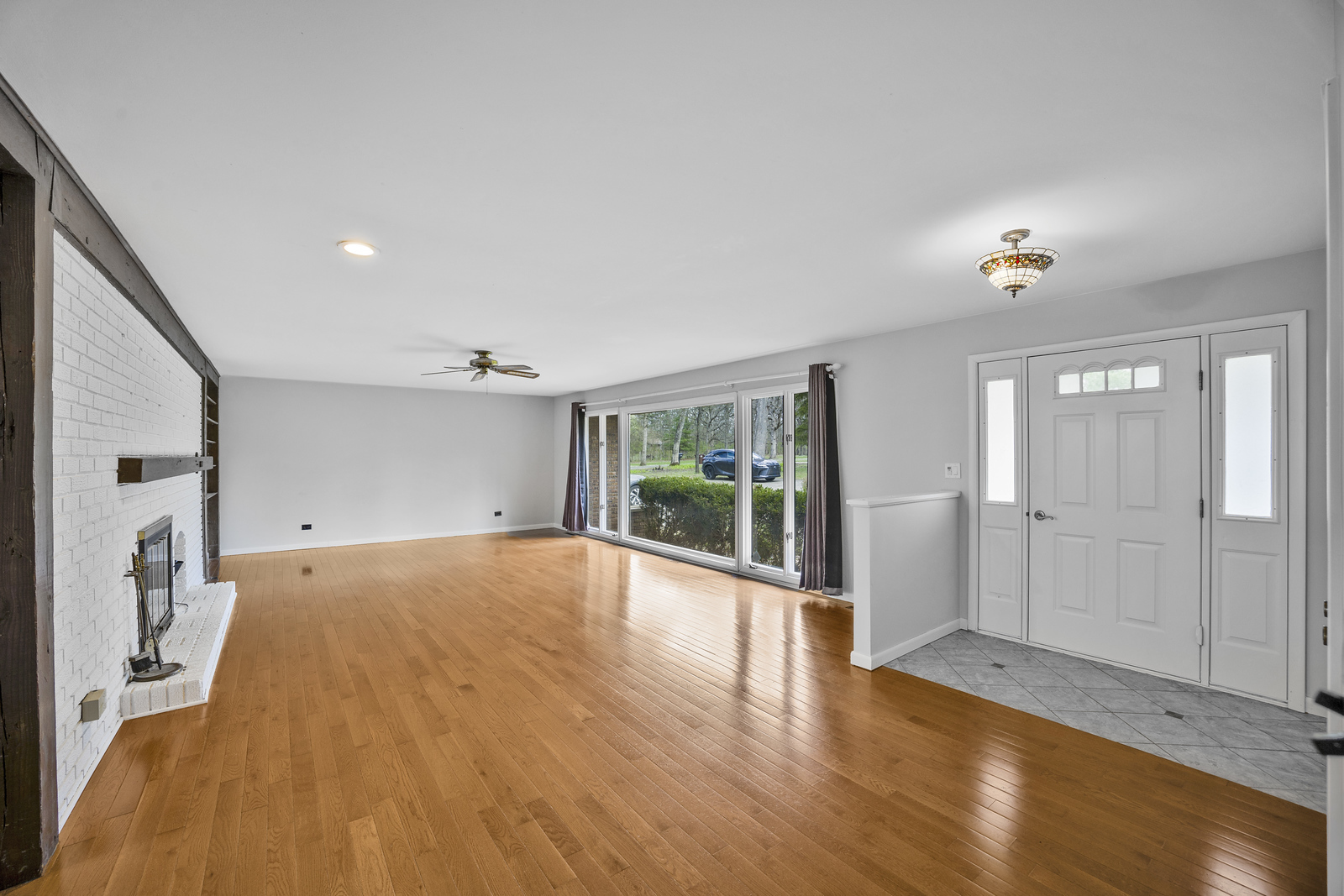 5514 N 13000 E Road, Momence, IL 60954