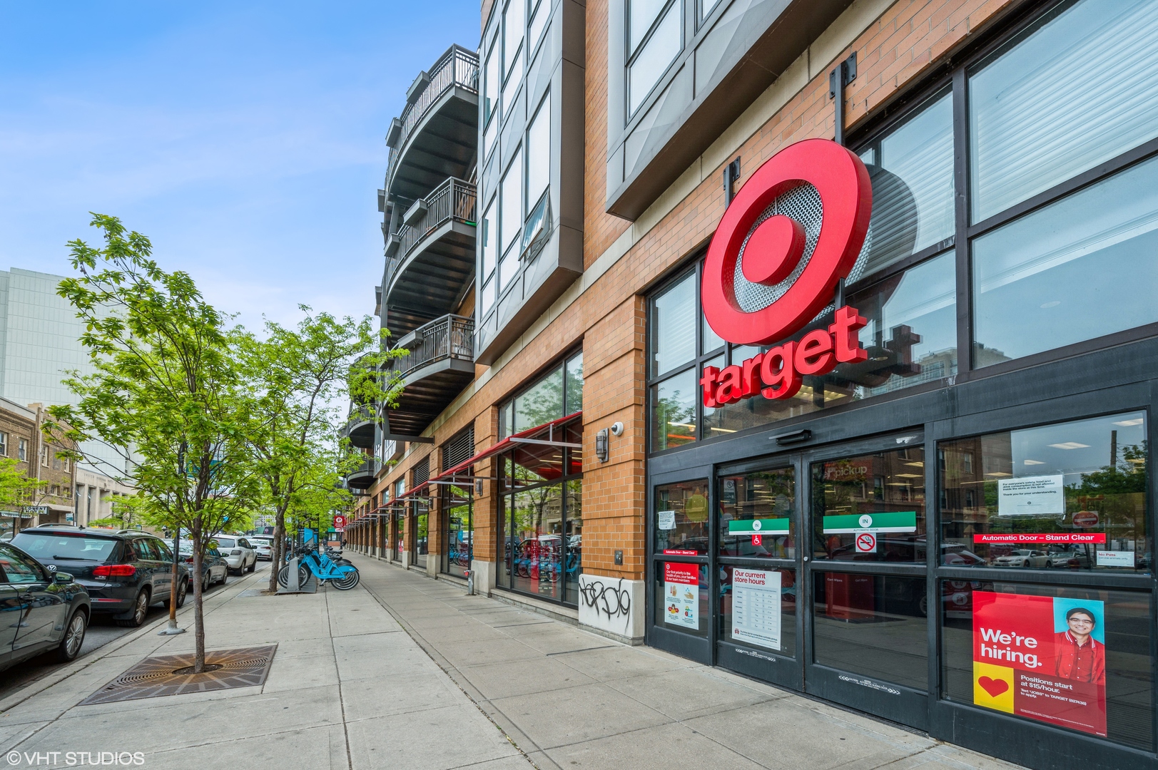 2800 N Orchard Street #910, Chicago, IL 60657