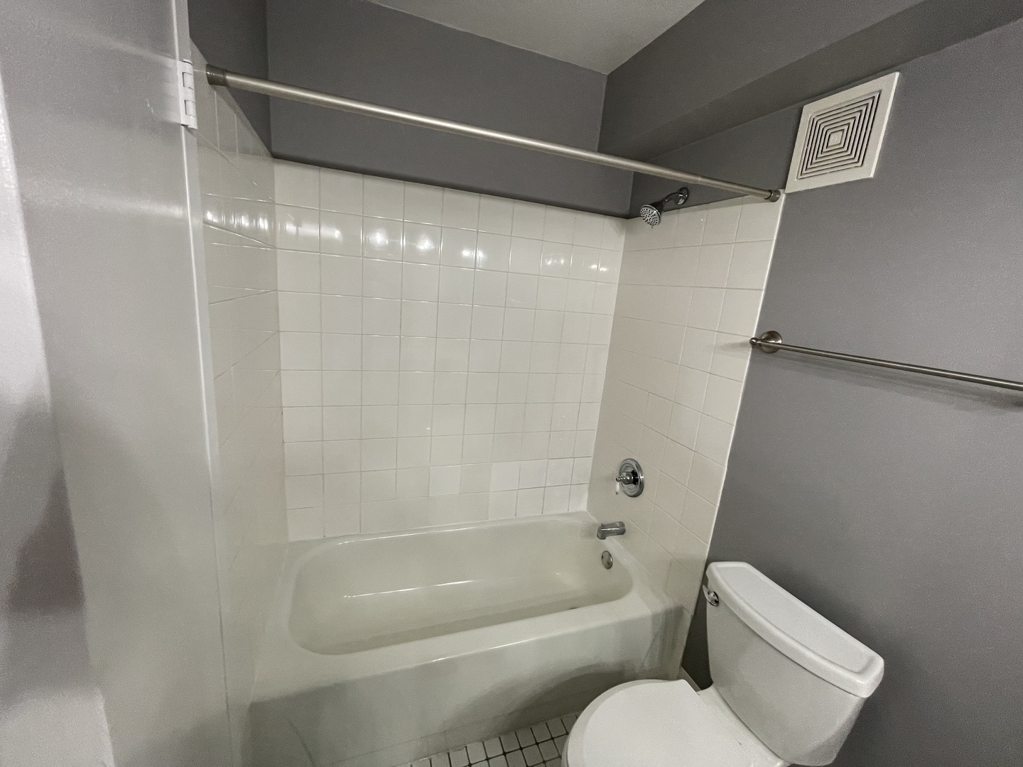 2800 N Orchard Street #910, Chicago, IL 60657