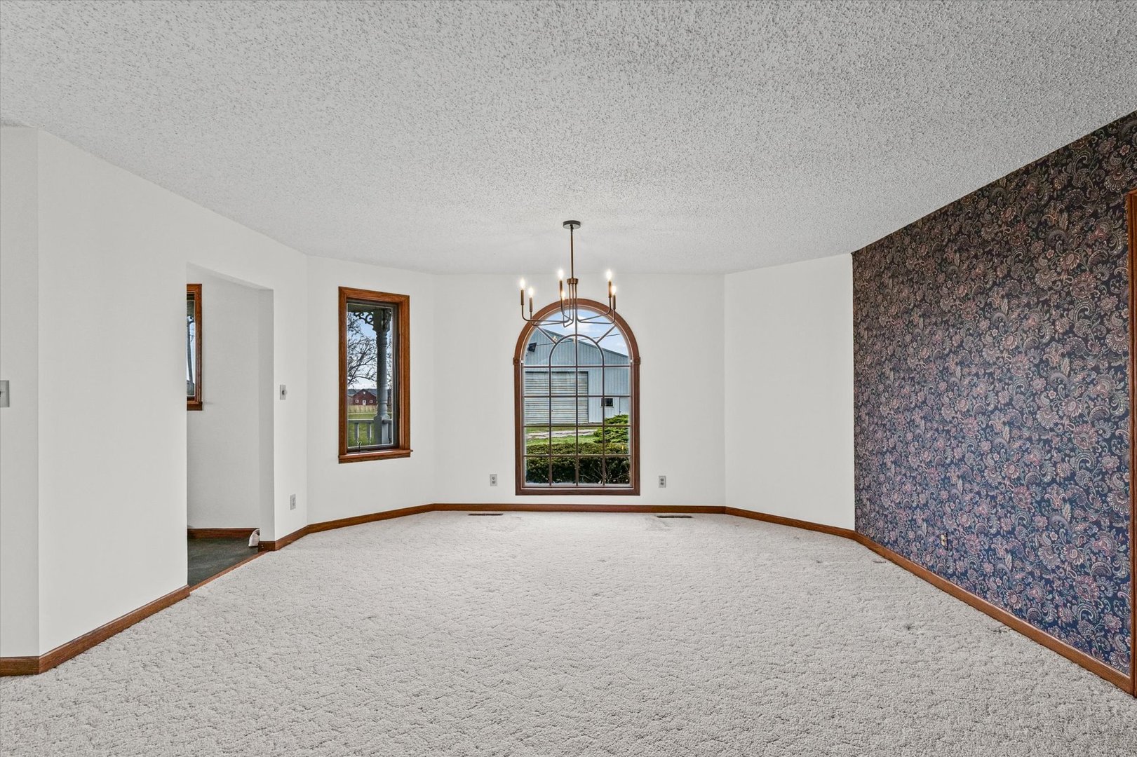 7961 N 3000 Road, Chatsworth, IL 60921