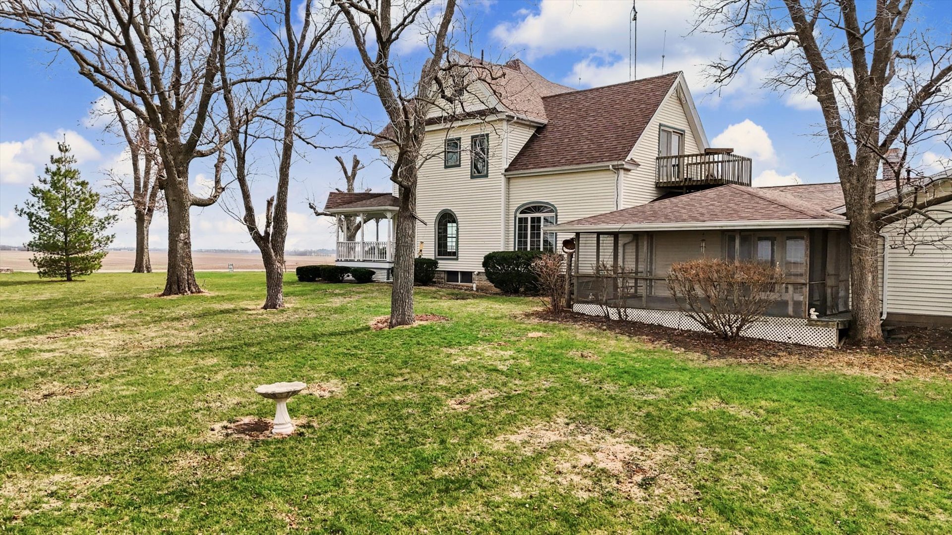 7961 N 3000 Road, Chatsworth, IL 60921