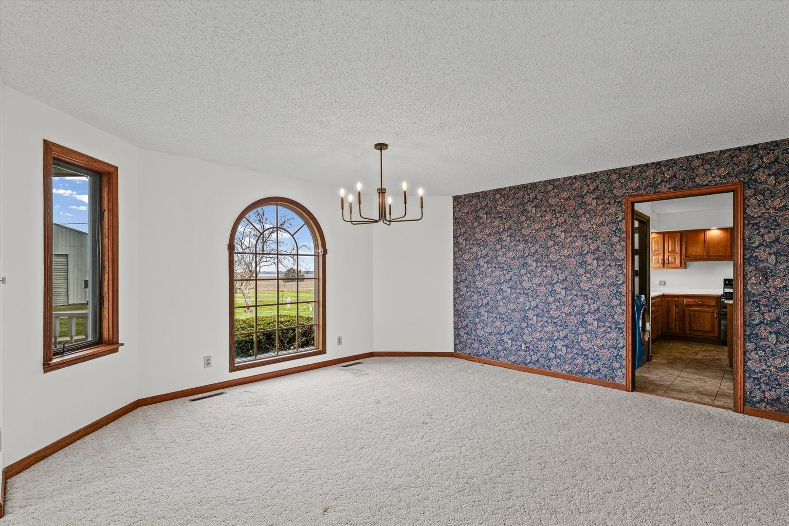 7961 N 3000 Road, Chatsworth, IL 60921