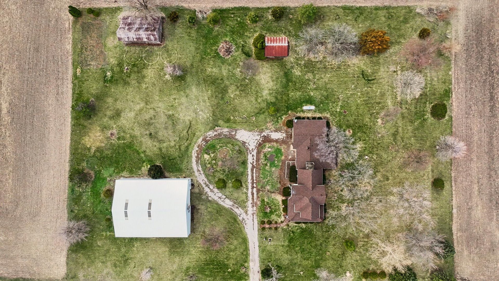 7961 N 3000 Road, Chatsworth, IL 60921