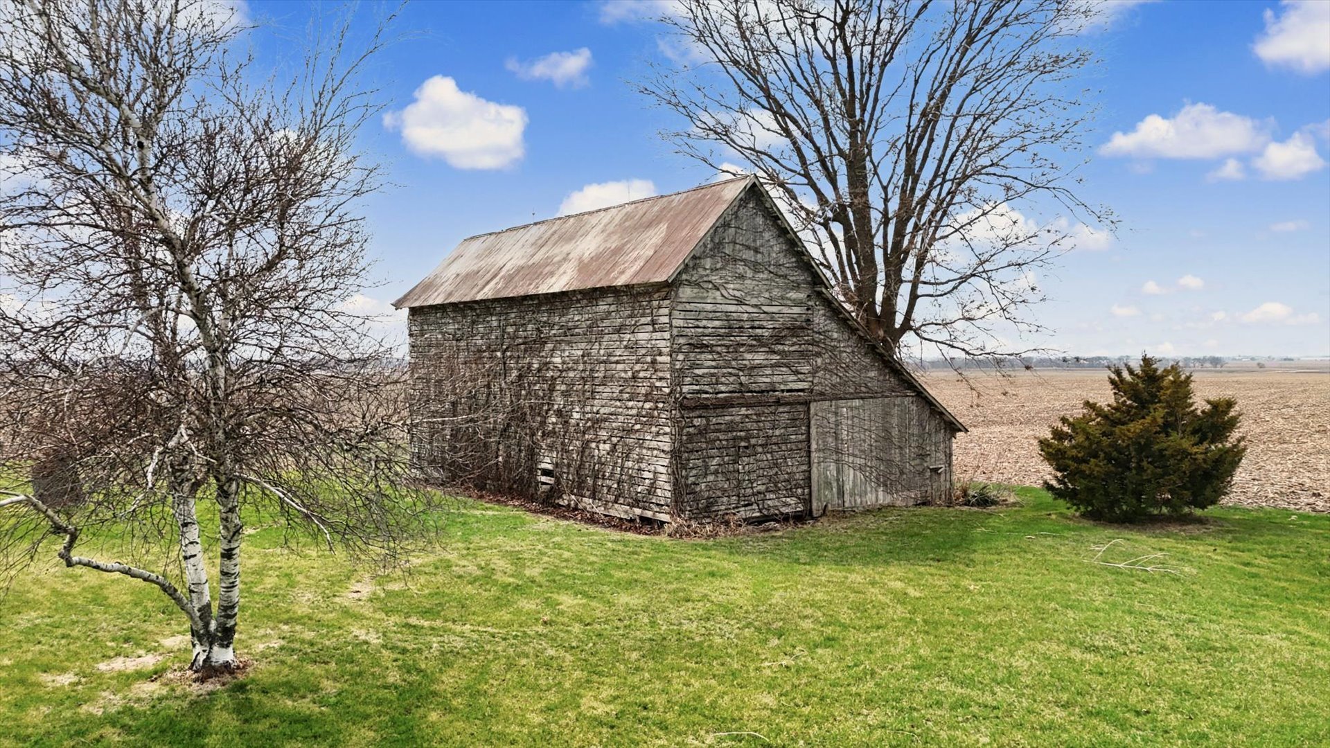 7961 N 3000 Road, Chatsworth, IL 60921