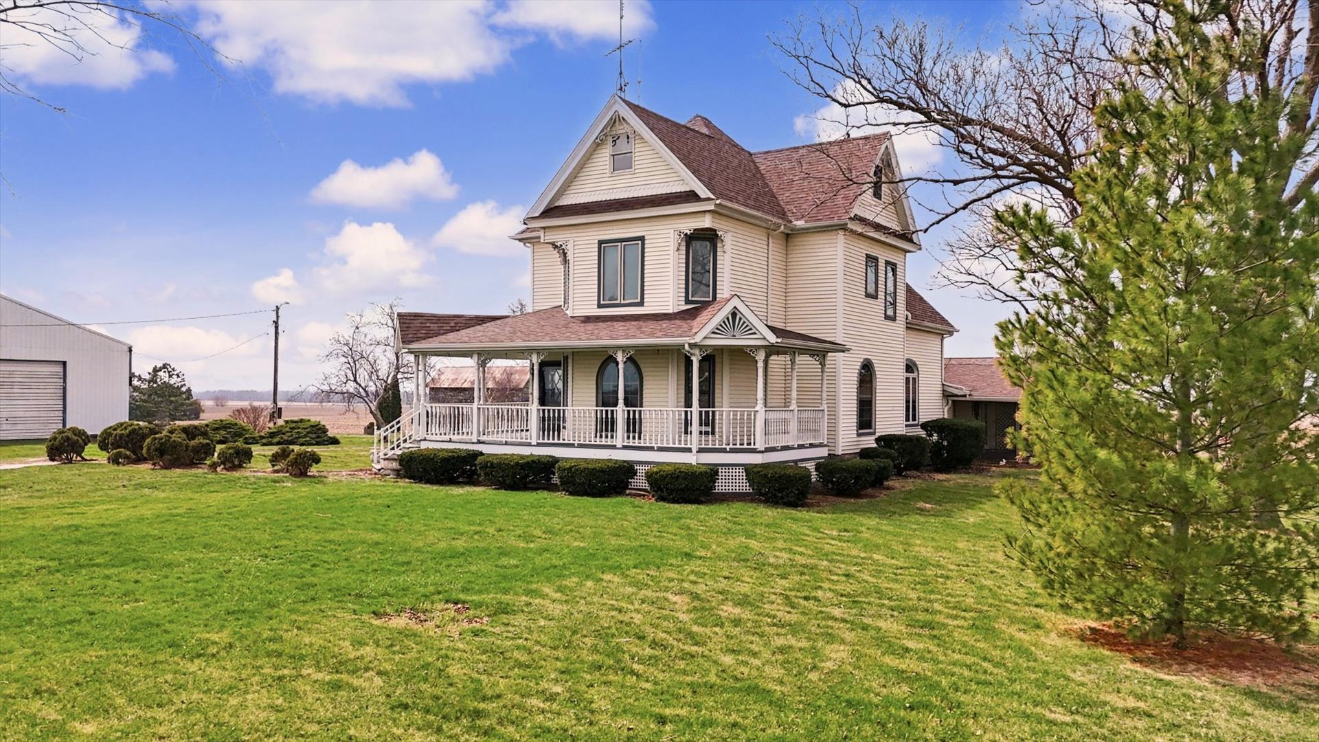 7961 N 3000 Road, Chatsworth, IL 60921