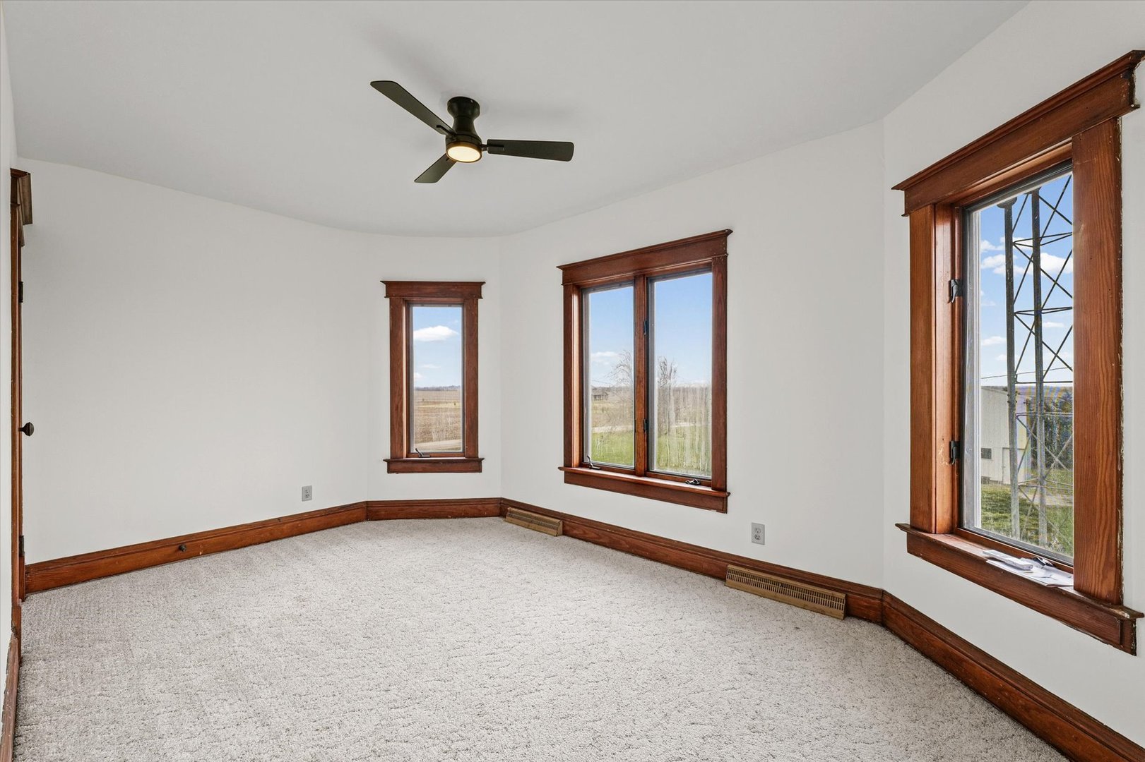 7961 N 3000 Road, Chatsworth, IL 60921