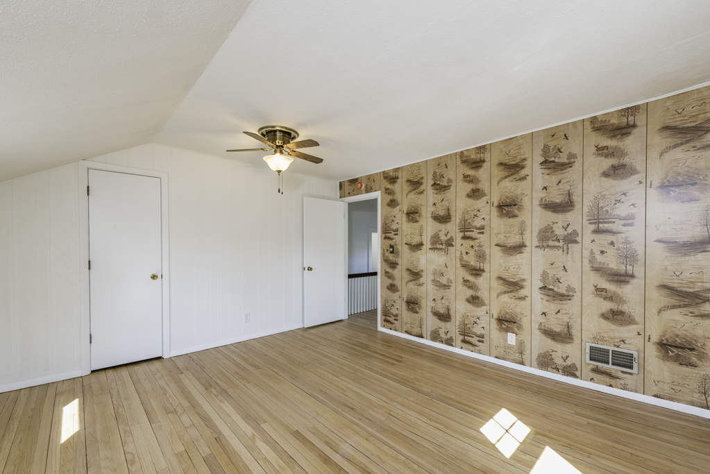 33771 N 2nd Street, Grayslake, IL 60030