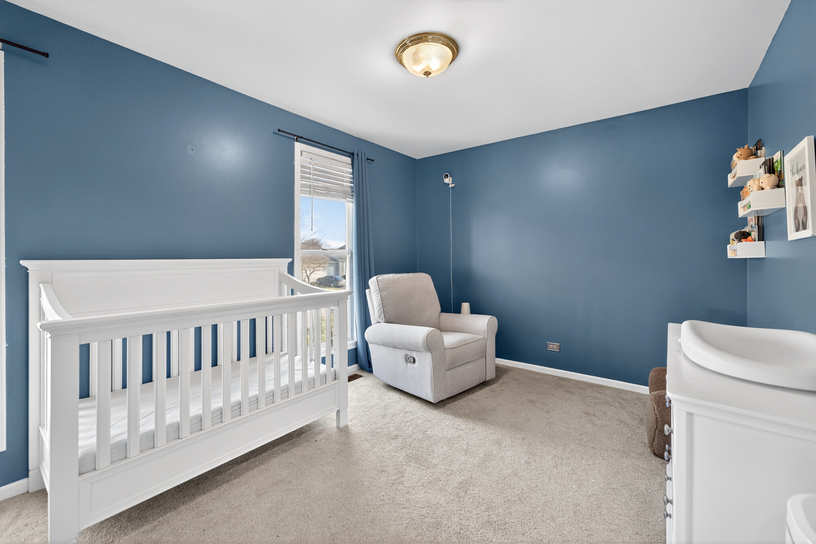 736 Cypress Lane, Carol Stream, IL 60188