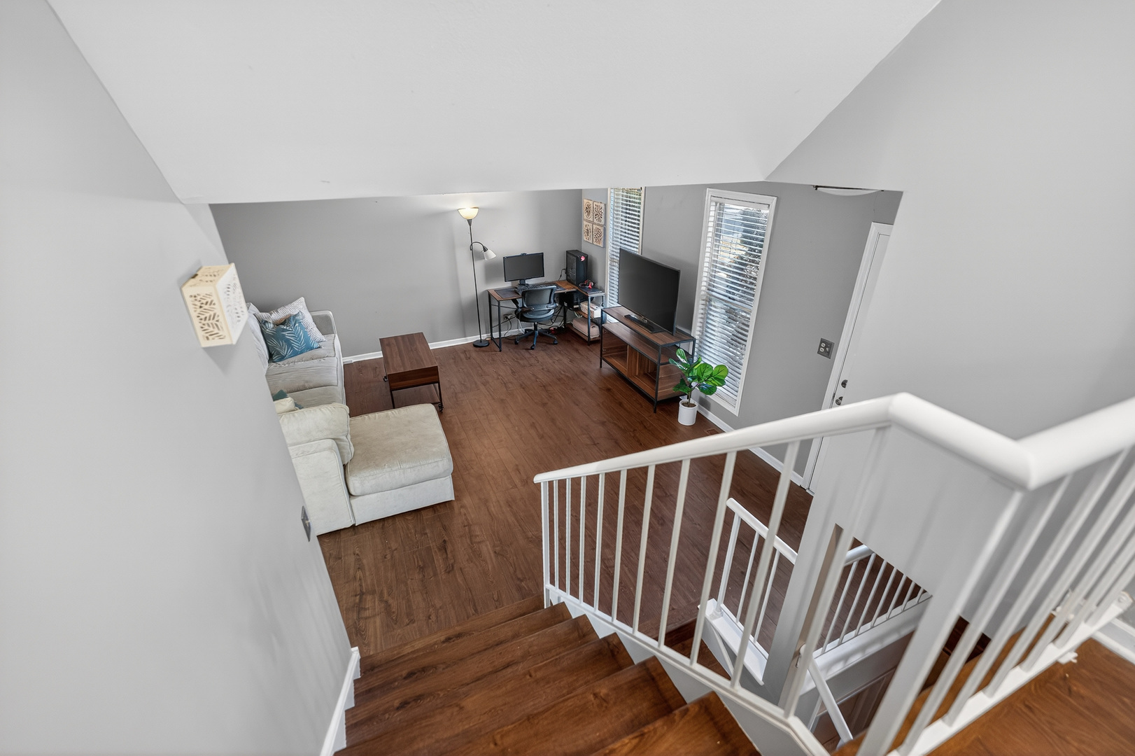 736 Cypress Lane, Carol Stream, IL 60188