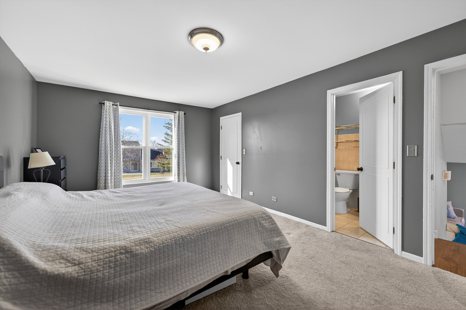 736 Cypress Lane, Carol Stream, IL 60188