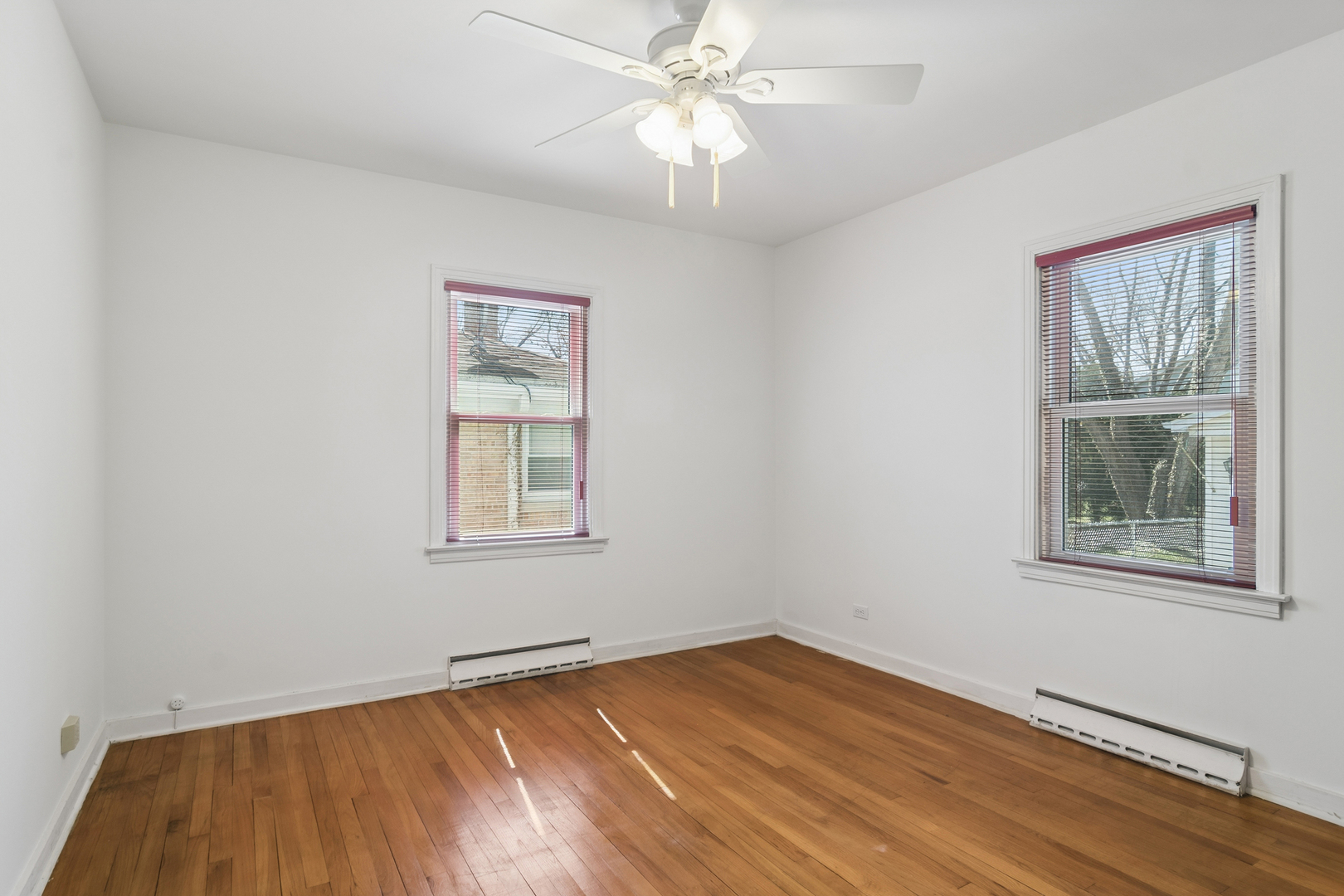 142 S Fremont Street, Palatine, IL 60067