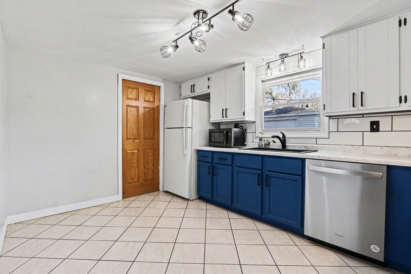 16615 W 145th Place, Lockport, IL 60441