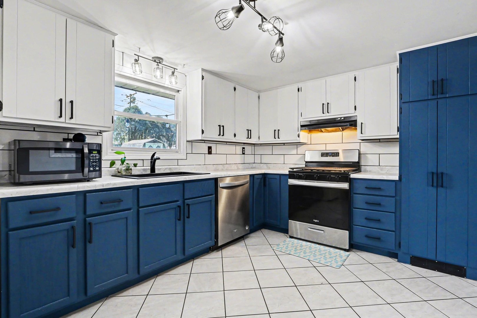 16615 W 145th Place, Lockport, IL 60441