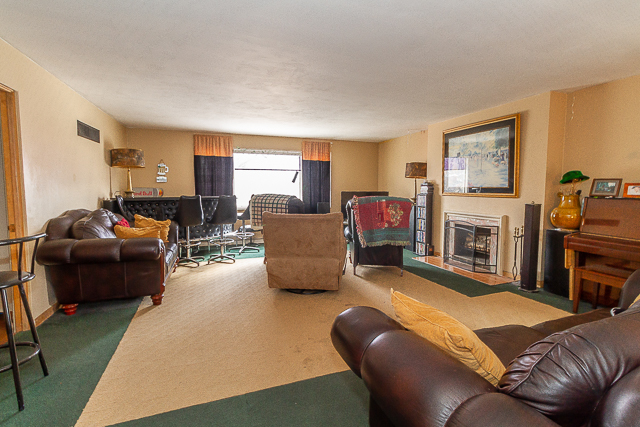 5718 W 35th Street, Cicero, IL 60804