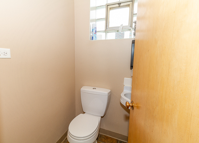 5718 W 35th Street, Cicero, IL 60804