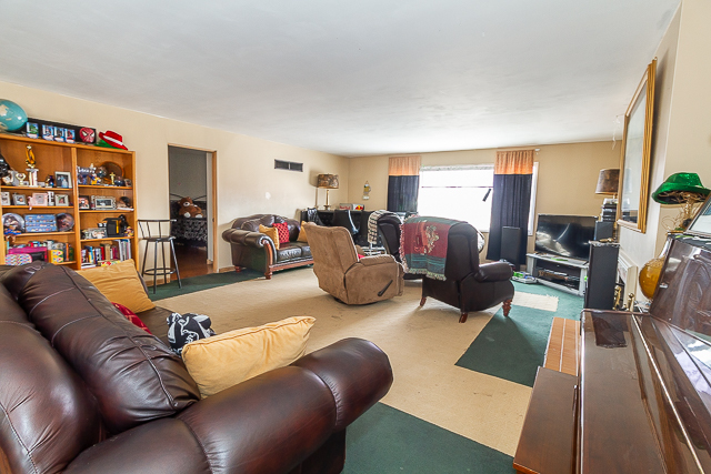 5718 W 35th Street, Cicero, IL 60804