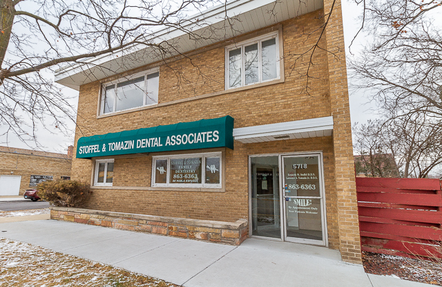 5718 W 35th Street, Cicero, IL 60804