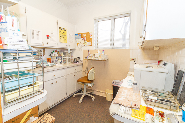 5718 W 35th Street, Cicero, IL 60804