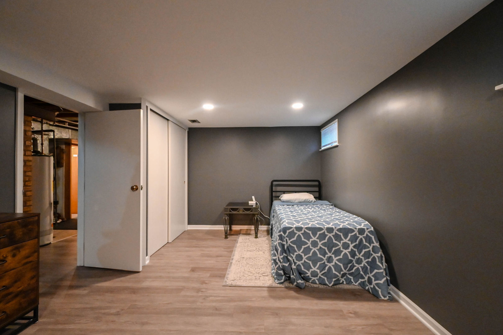 3877 Grandview Avenue, Gurnee, IL 60031