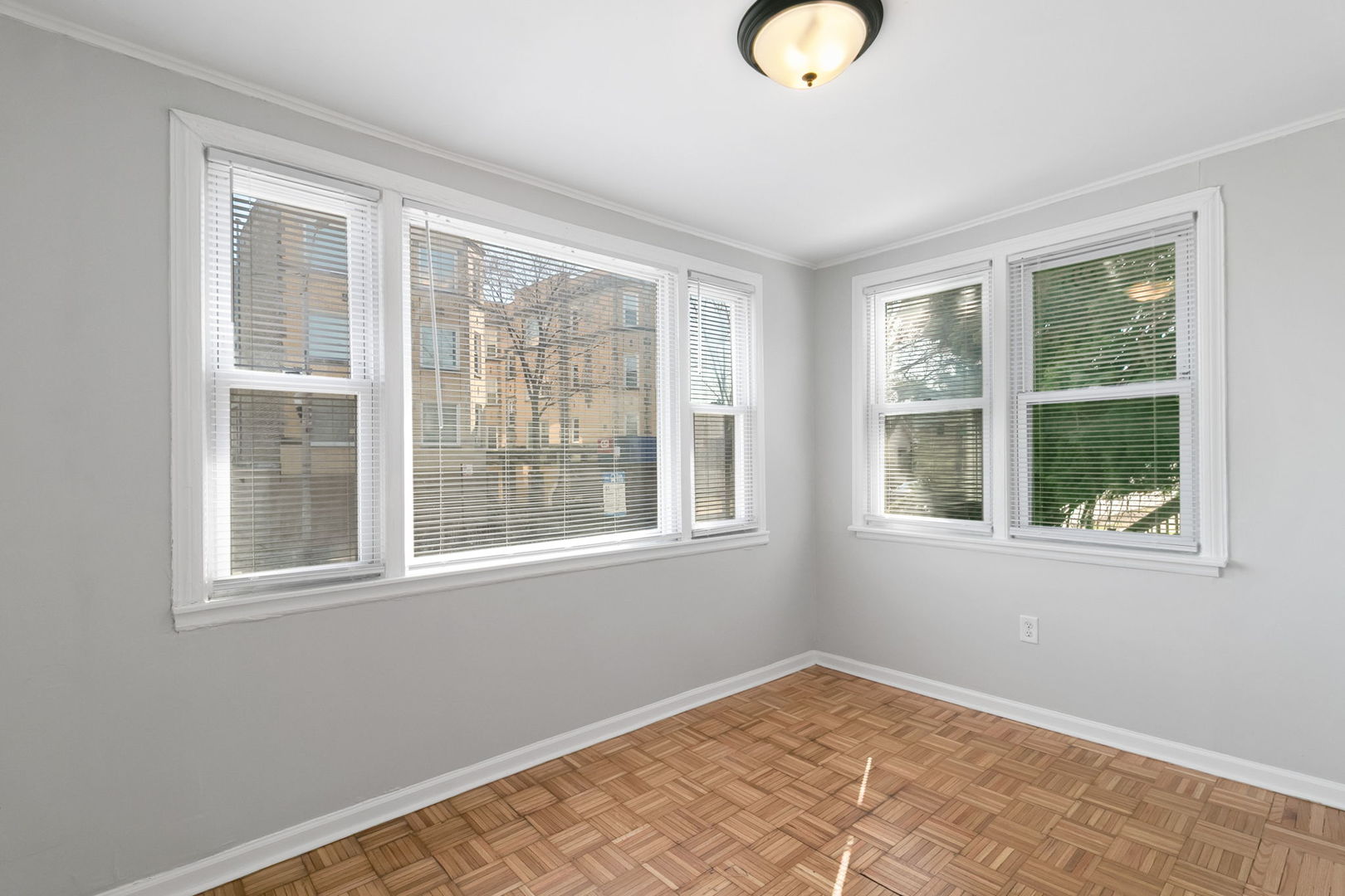 1144 N Austin Boulevard #1, Oak Park, IL 60302