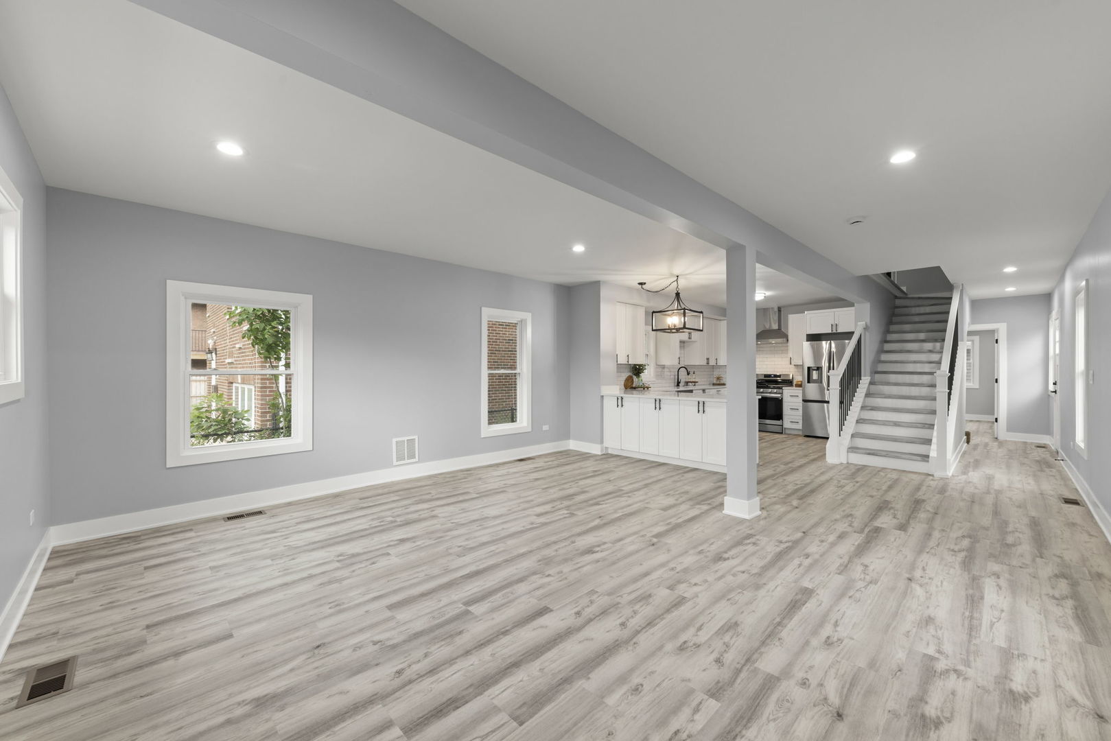 7600 W 60th Street, Summit, IL 60501