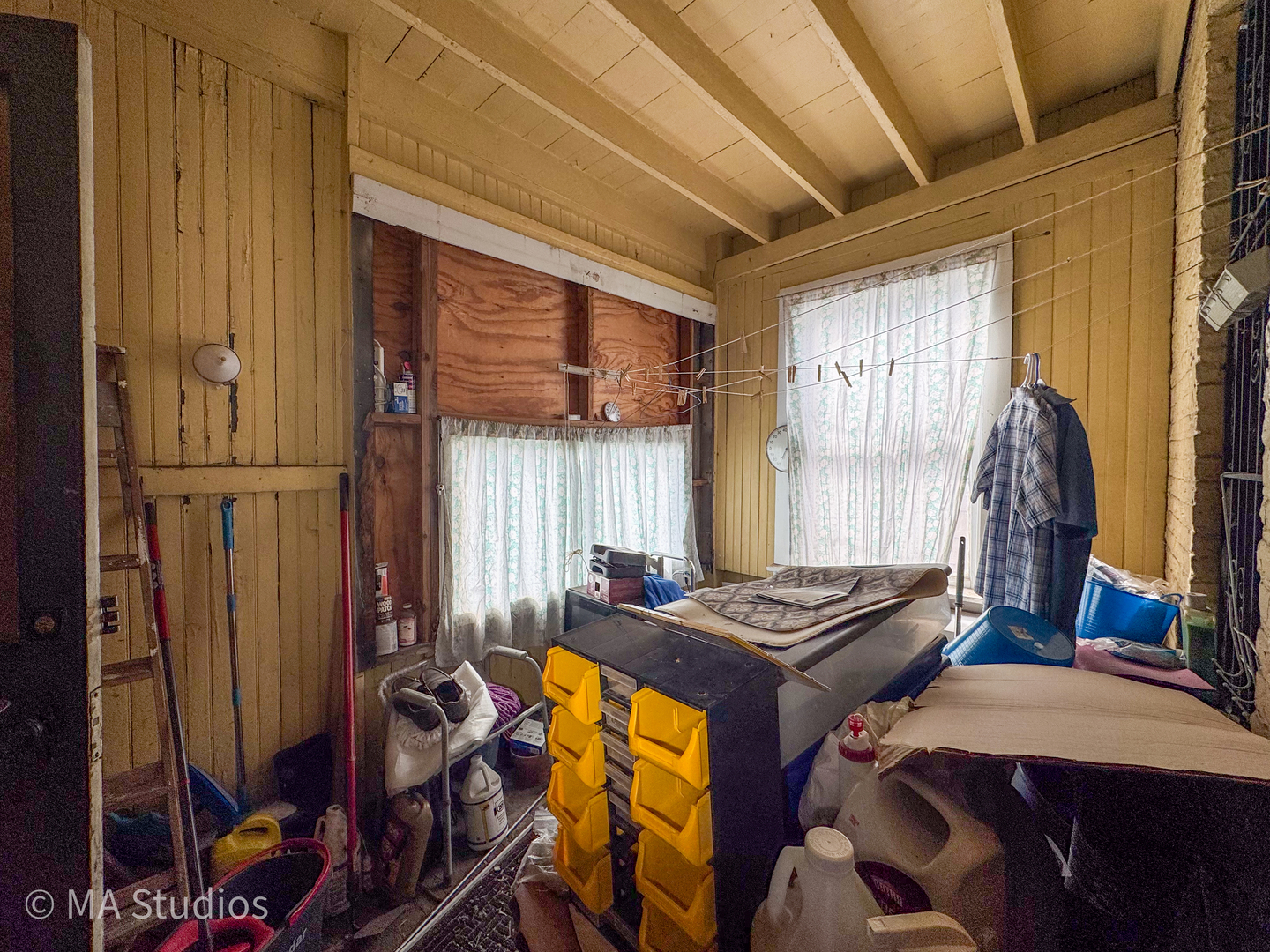 2531 S Christiana Avenue, Chicago, IL 60623