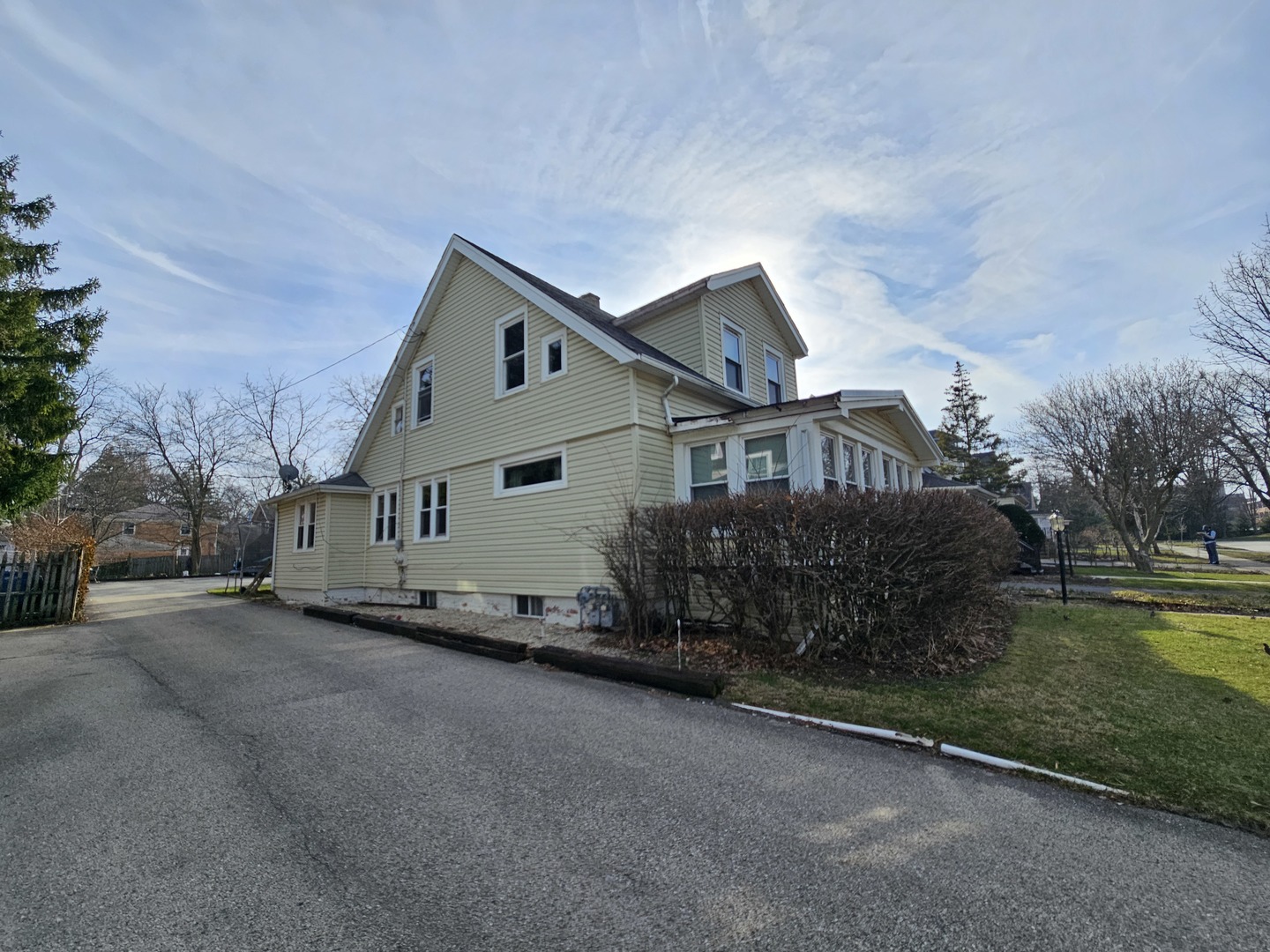 636 Homewood Avenue, Highland Park, IL 60035