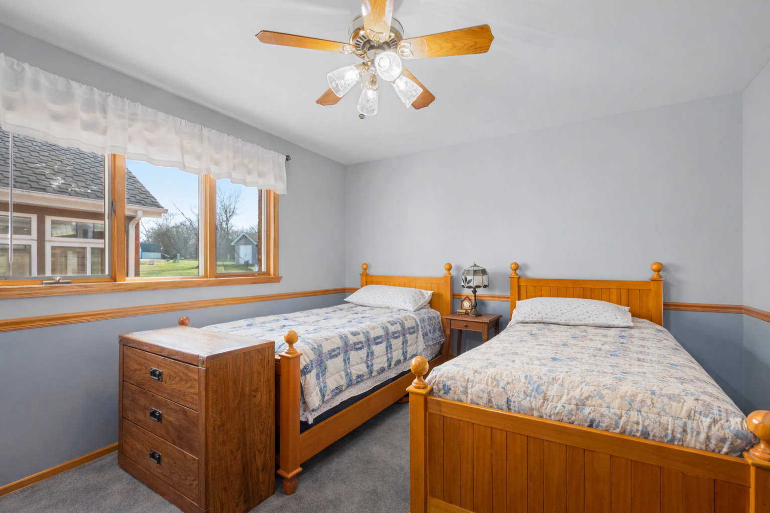 5345 Forest Trail, Oak Forest, IL 60452