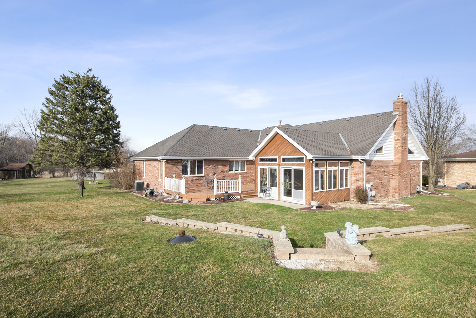 5345 Forest Trail, Oak Forest, IL 60452