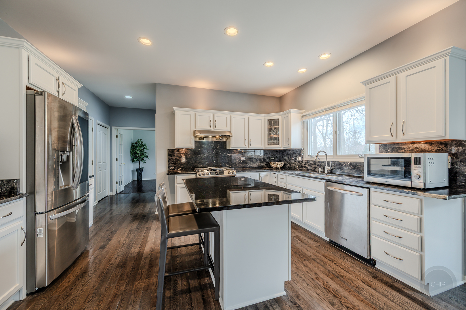 2805 Clara Avenue, Aurora, IL 60502