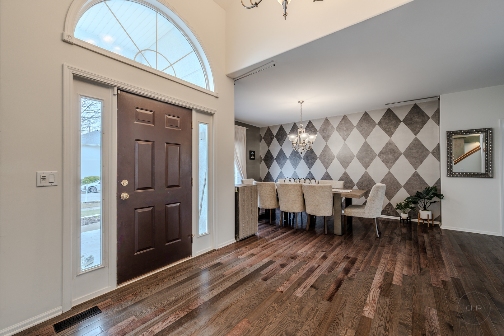 2805 Clara Avenue, Aurora, IL 60502