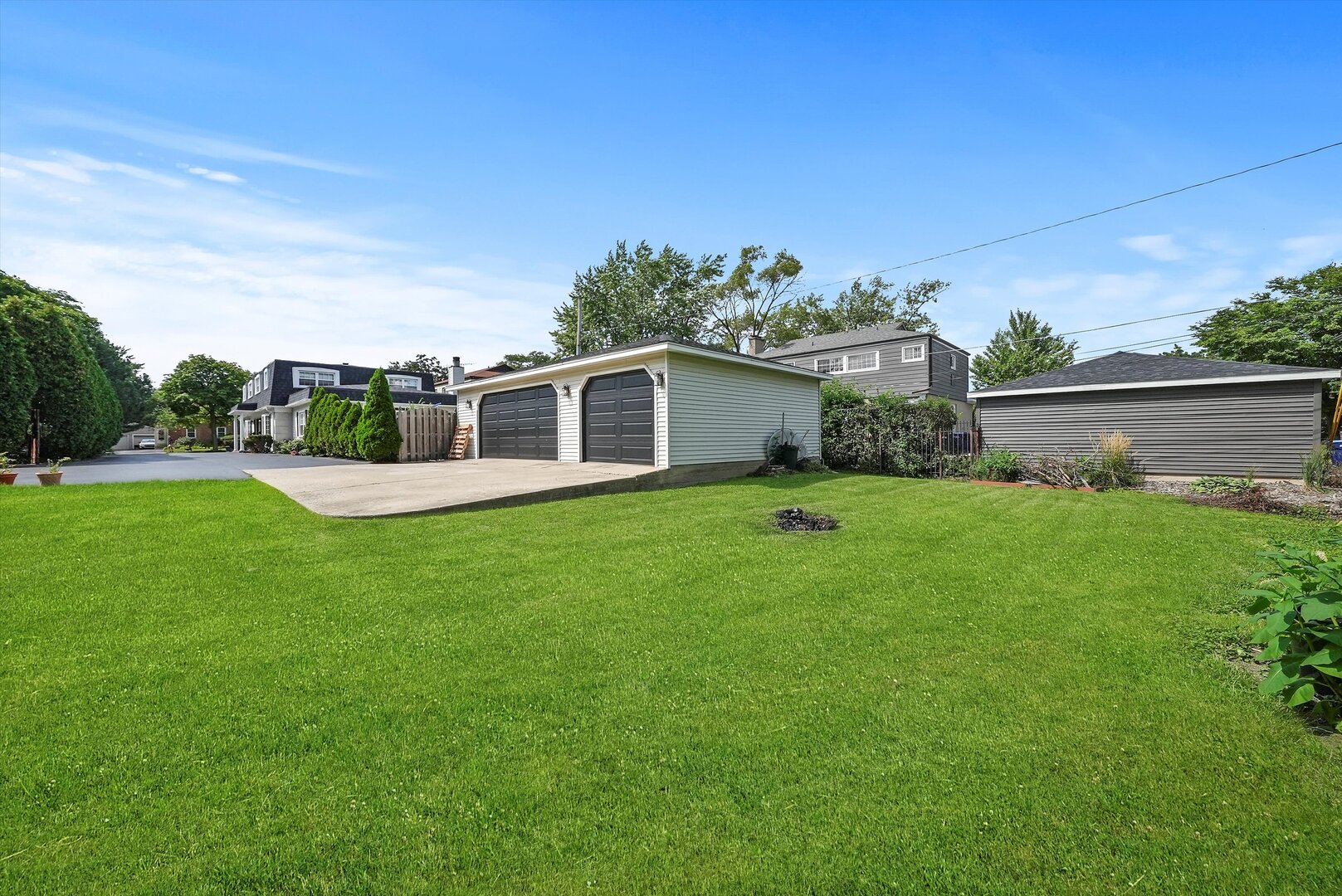 4407 Howard Avenue #2, Western Springs, IL 60558