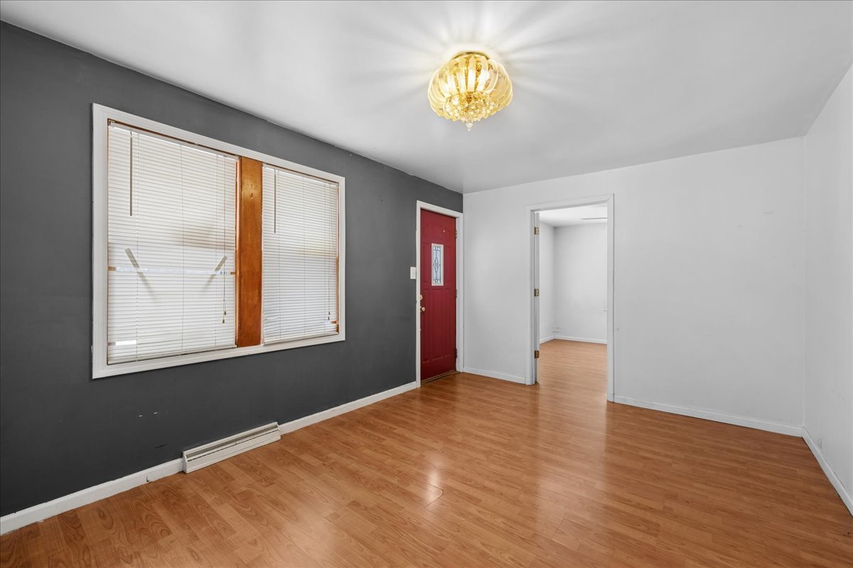 338 College Avenue, Winthrop Harbor, IL 60096