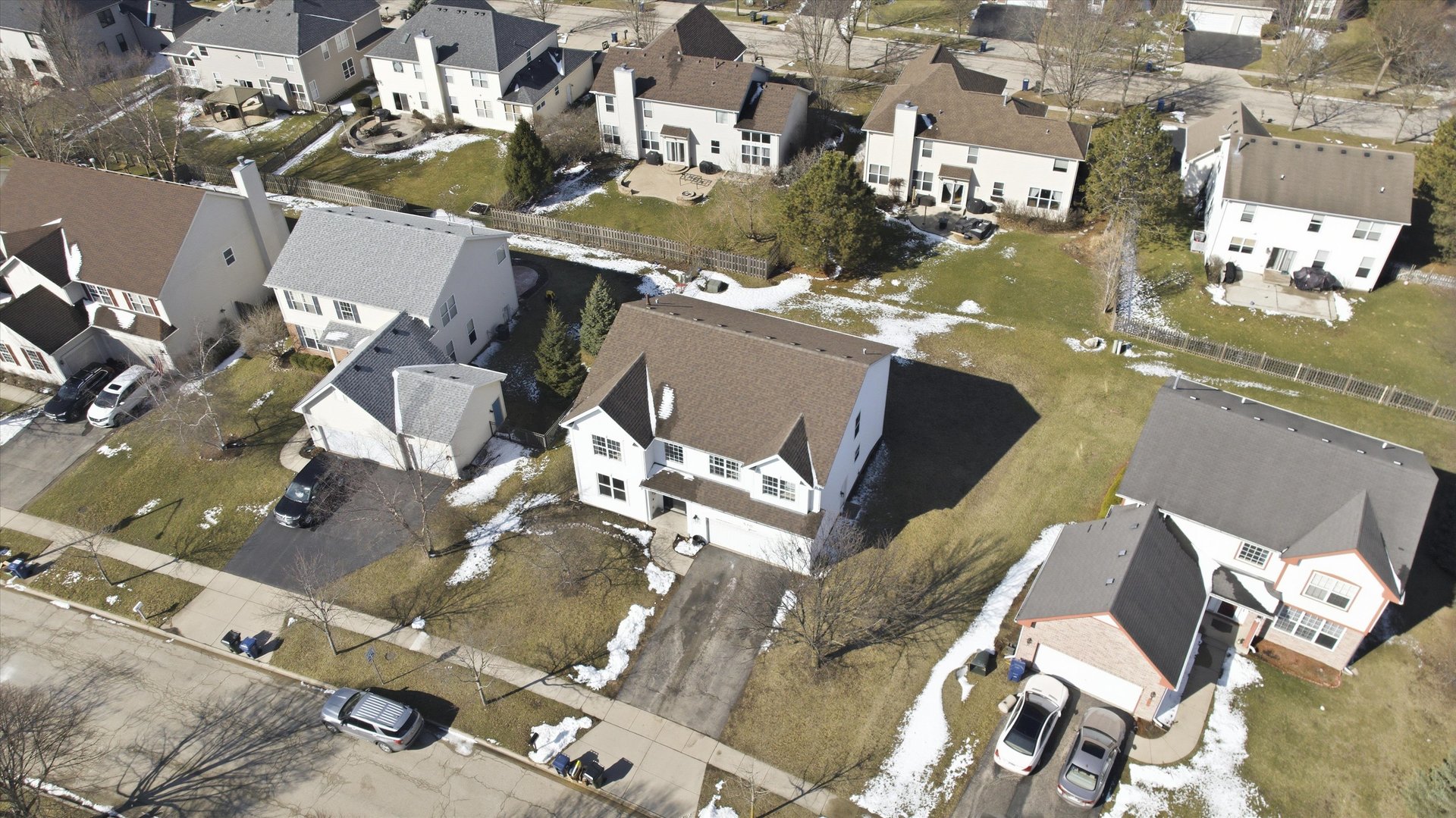 510 Golden Valley Lane, Algonquin, IL 60102