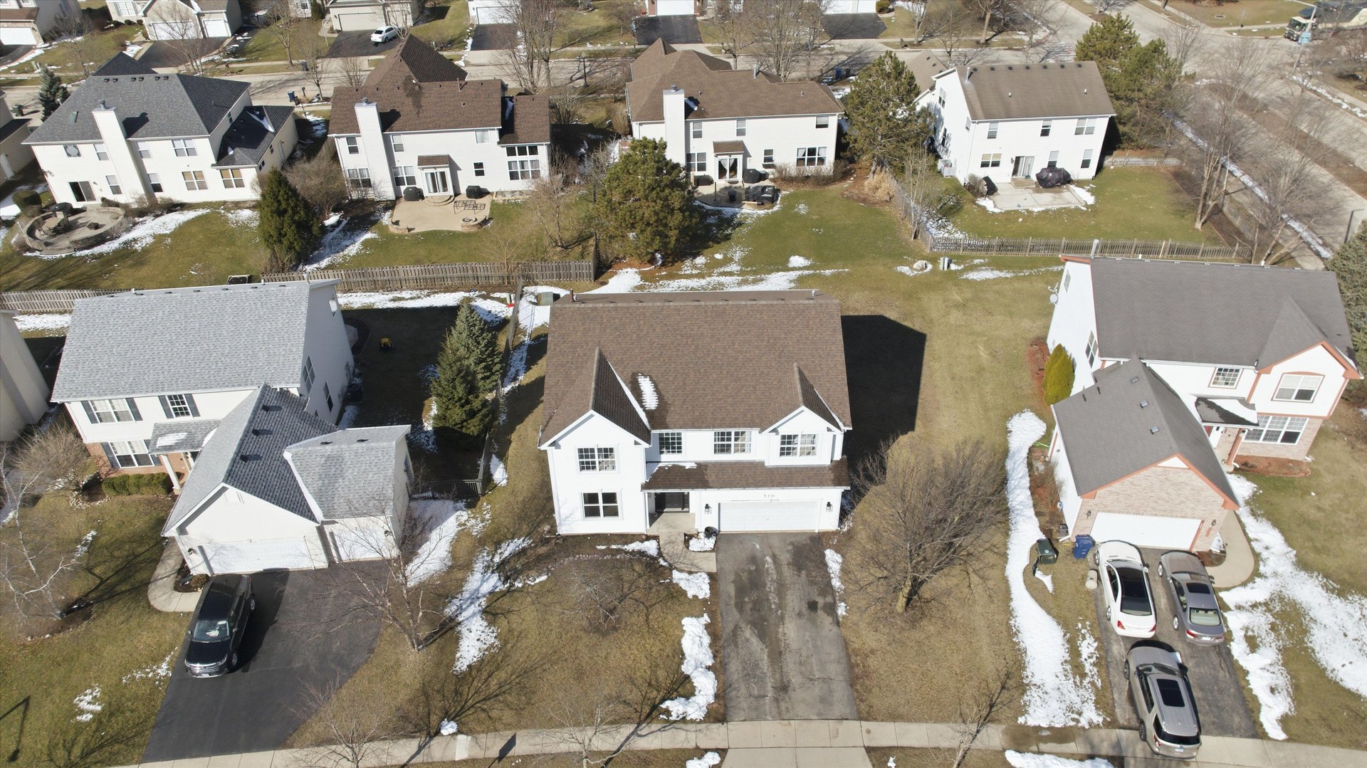 510 Golden Valley Lane, Algonquin, IL 60102