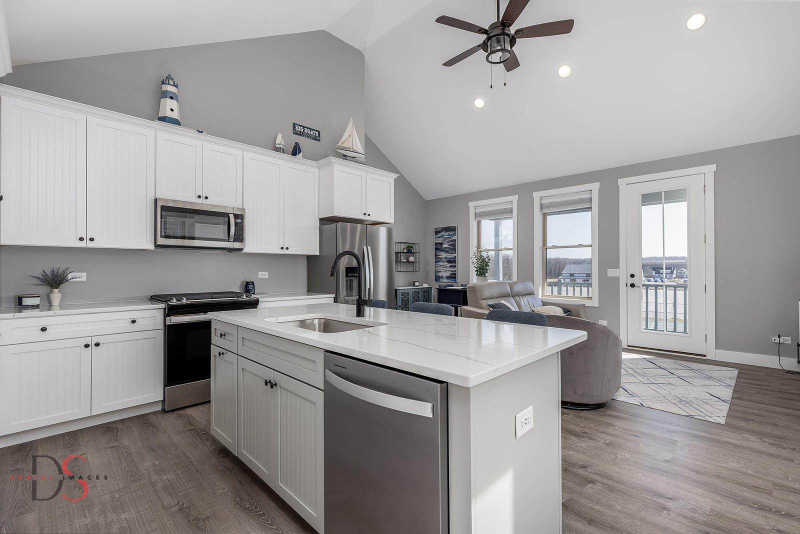 100 Great Loop Drive #34, Ottawa, IL 61350